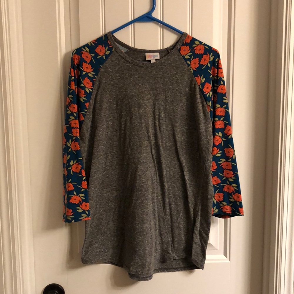 Lula Roe raglan tee